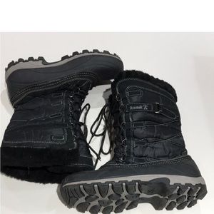 Kamik Snowvalley Boots Size 11 Black w/ faux fur liner waterproof winter boots